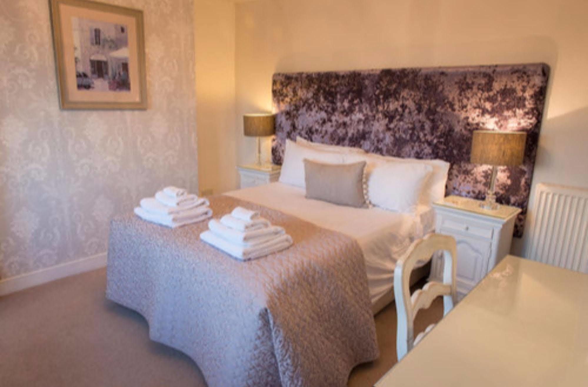 The Blackamoor Inn 3*
